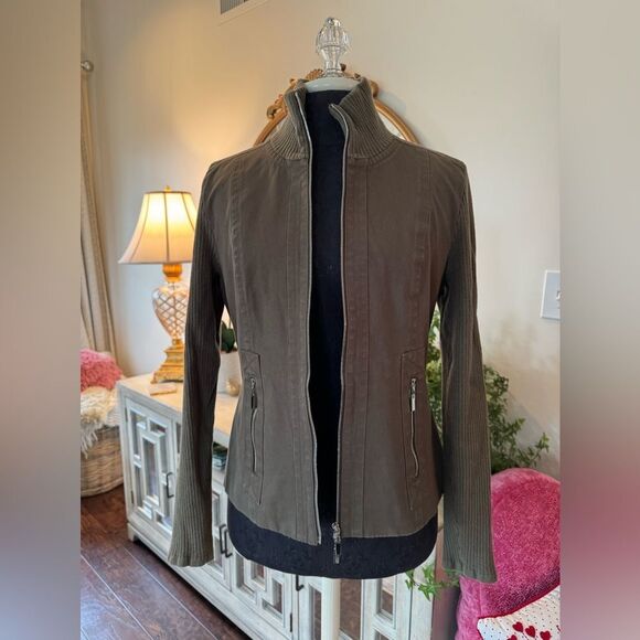 Army Green Doncaster zip up jacket size small - Picture 1 of 6